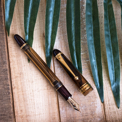 Pilot Custom 823 - translucent smoky amber cap and barrel fountain pen