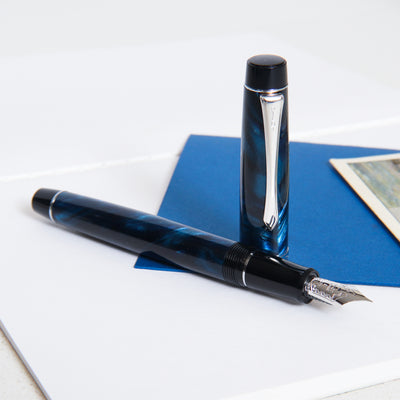 Pilot Custom Heritage Blue Marble Fountain Pen