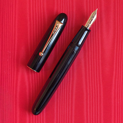 Namiki Yukari Royale Collection Black Urushi Lacquer Fountain Pen 18k Nib-Namiki-Truphae