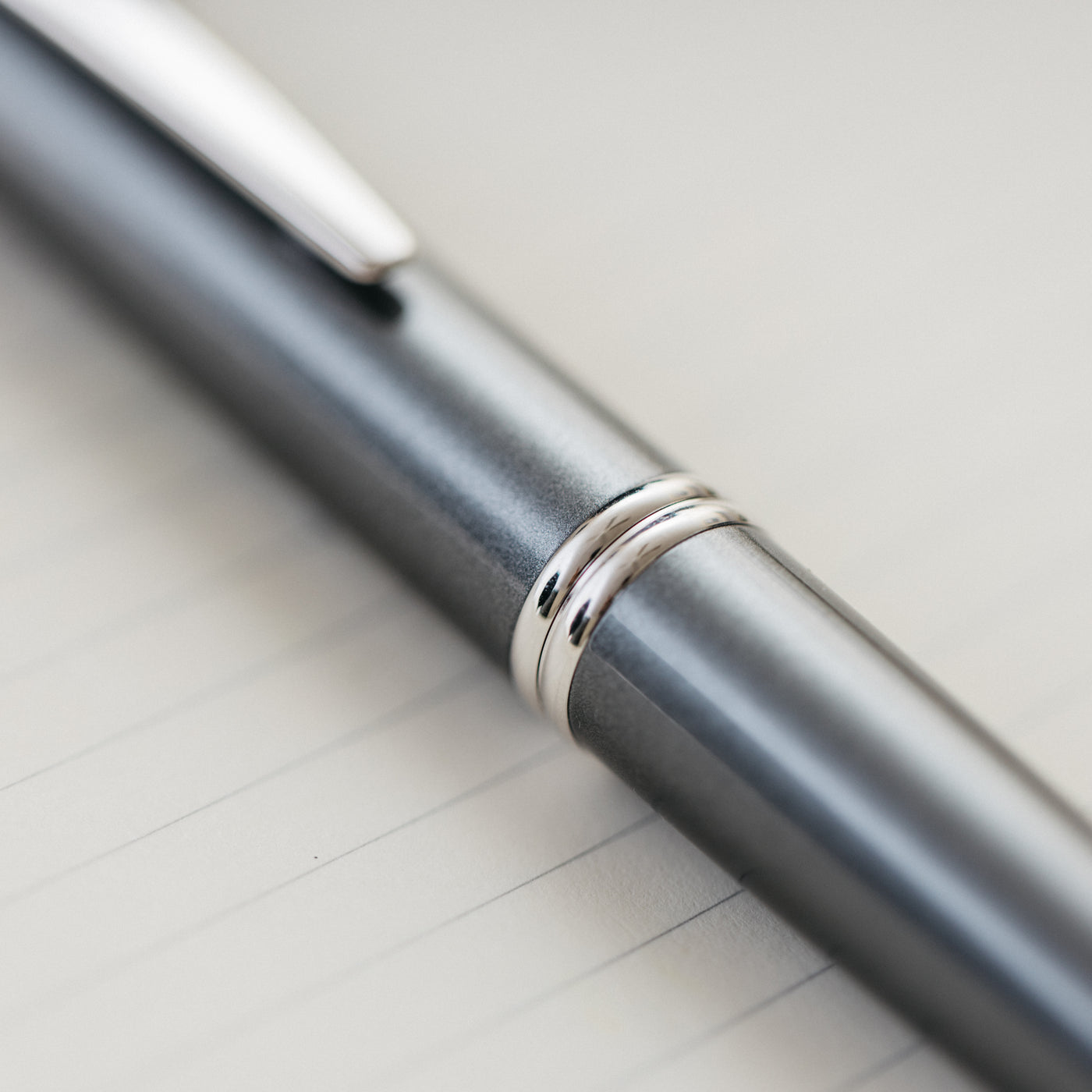 Pilot Vanishing Point Gun Metal Fountain Pen