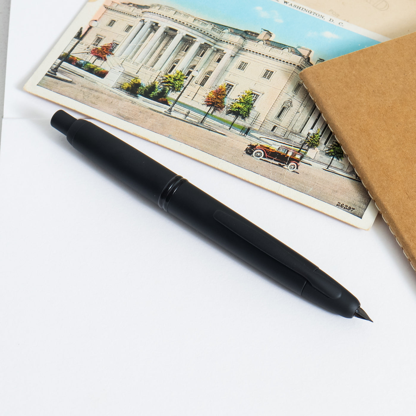 Pilot Vanishing Point Black Matte Fountain Pen, Broad