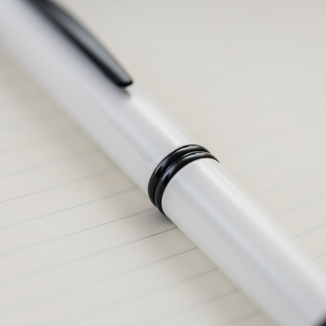 Pilot White Fine Point Pen Pilot Namiki Vanishing Point Shiny