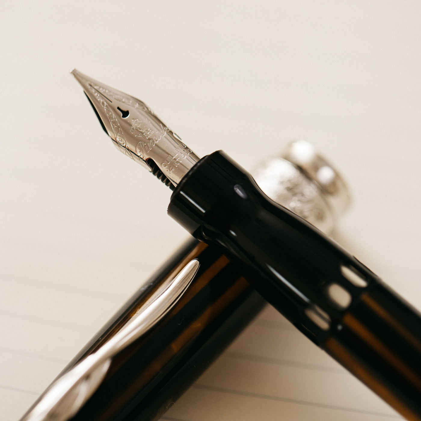 Pineider arco blue bee Clearance