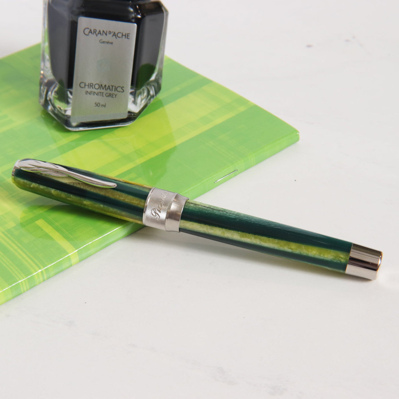 Pineider Arco Bysantium Lemon Grass Rollerball Pen Capped