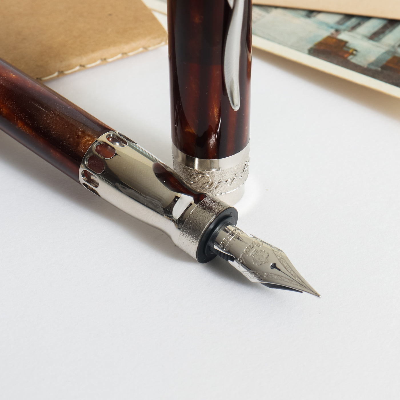 Pineider Arco Oak Fountain Pen