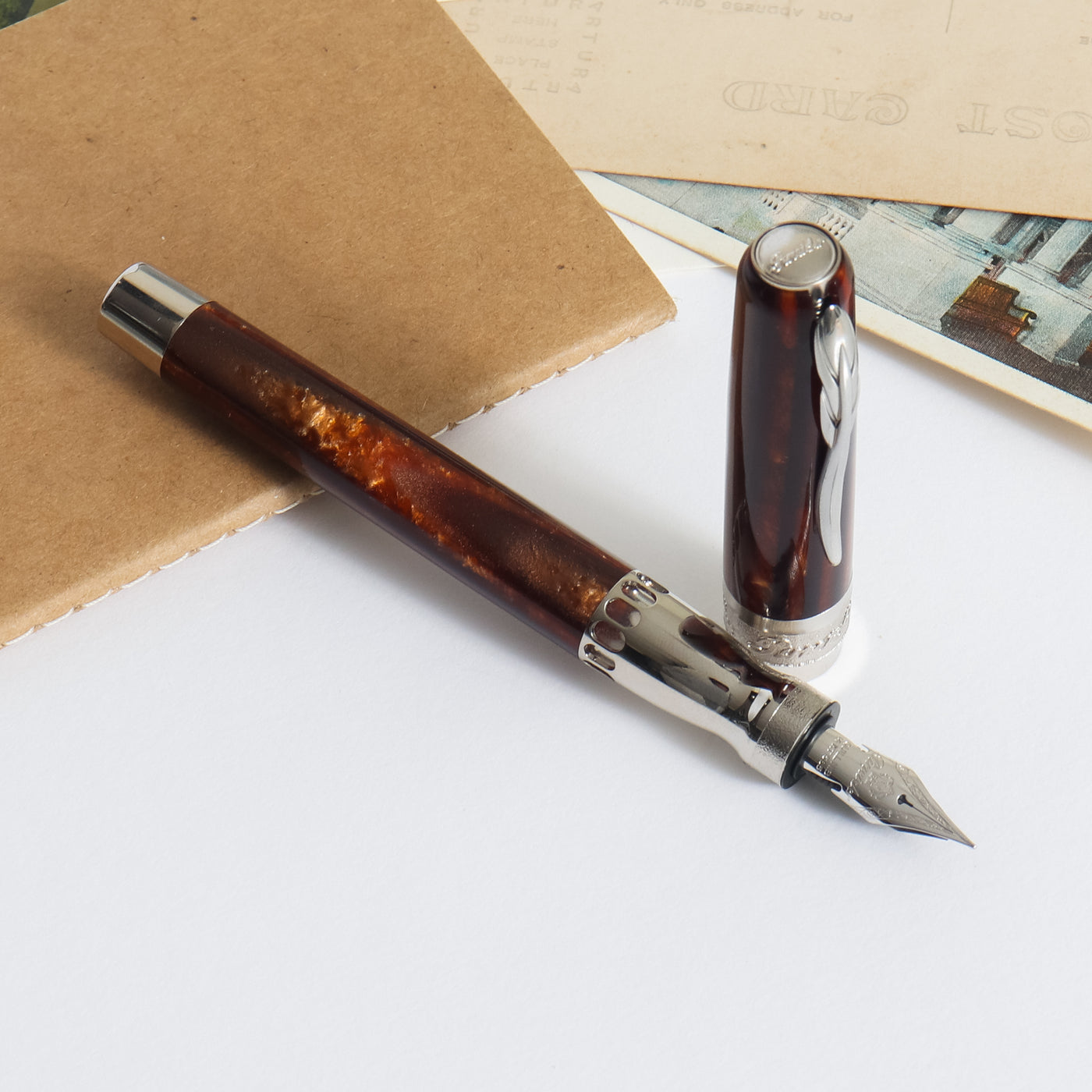 Pineider Arco Oak Fountain Pen