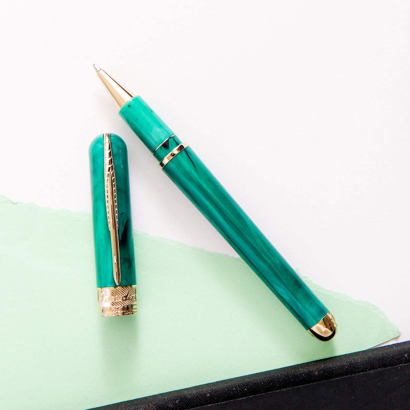 Pineider Avatar Deluxe Forest Green Rollerball Pen Gold Plated Trim