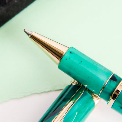 Pineider Avatar Deluxe Forest Green Rollerball Pen Tip