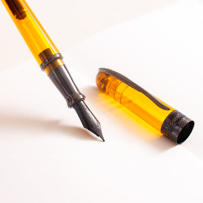 Pineider Avatar Demo Black Amber Fountain Pen