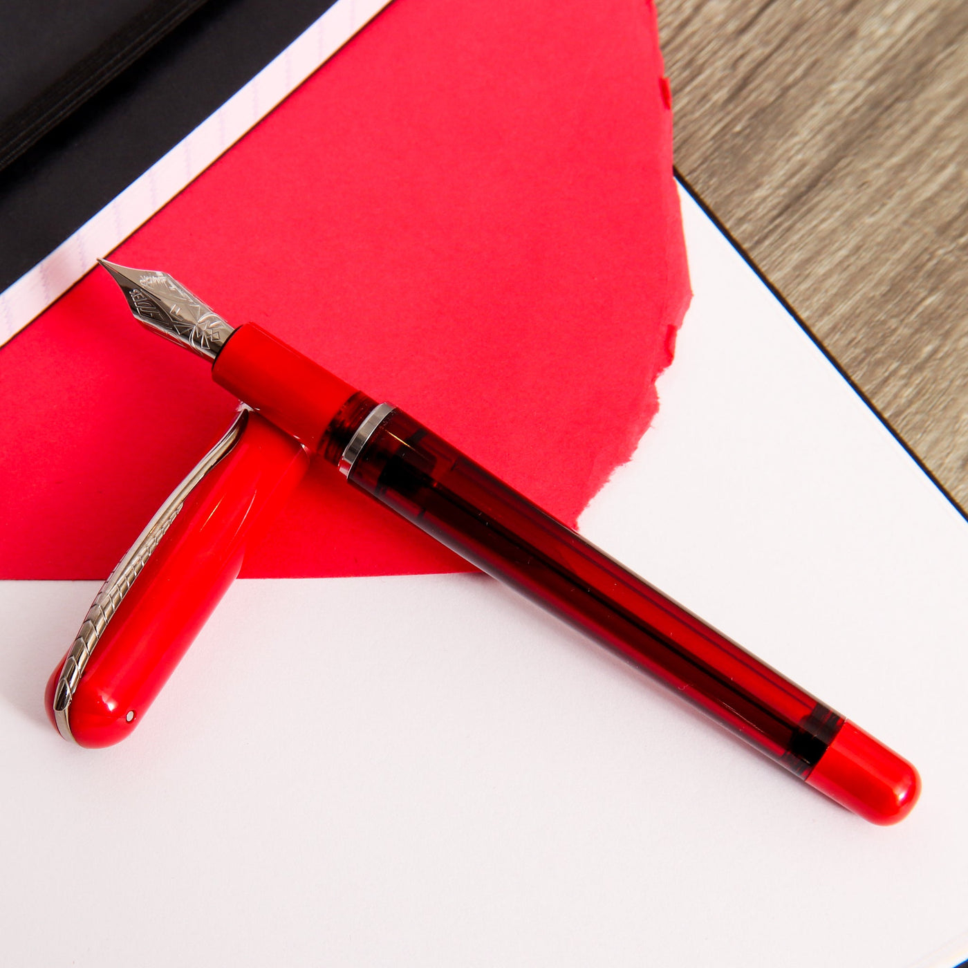 Pineider-Avatar-Twin-Tank-Touchdown-Devil-Red-Fountain-Pen