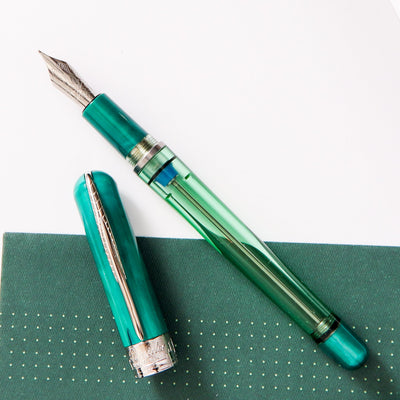 Pineider Avatar Twin Tank Touchdown Forest Green Fountain Pen Vacuum Filled