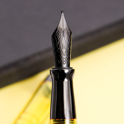 Pineider Avatar UR Demo Black Lemon Fountain Pen Black Steel Nib Detail