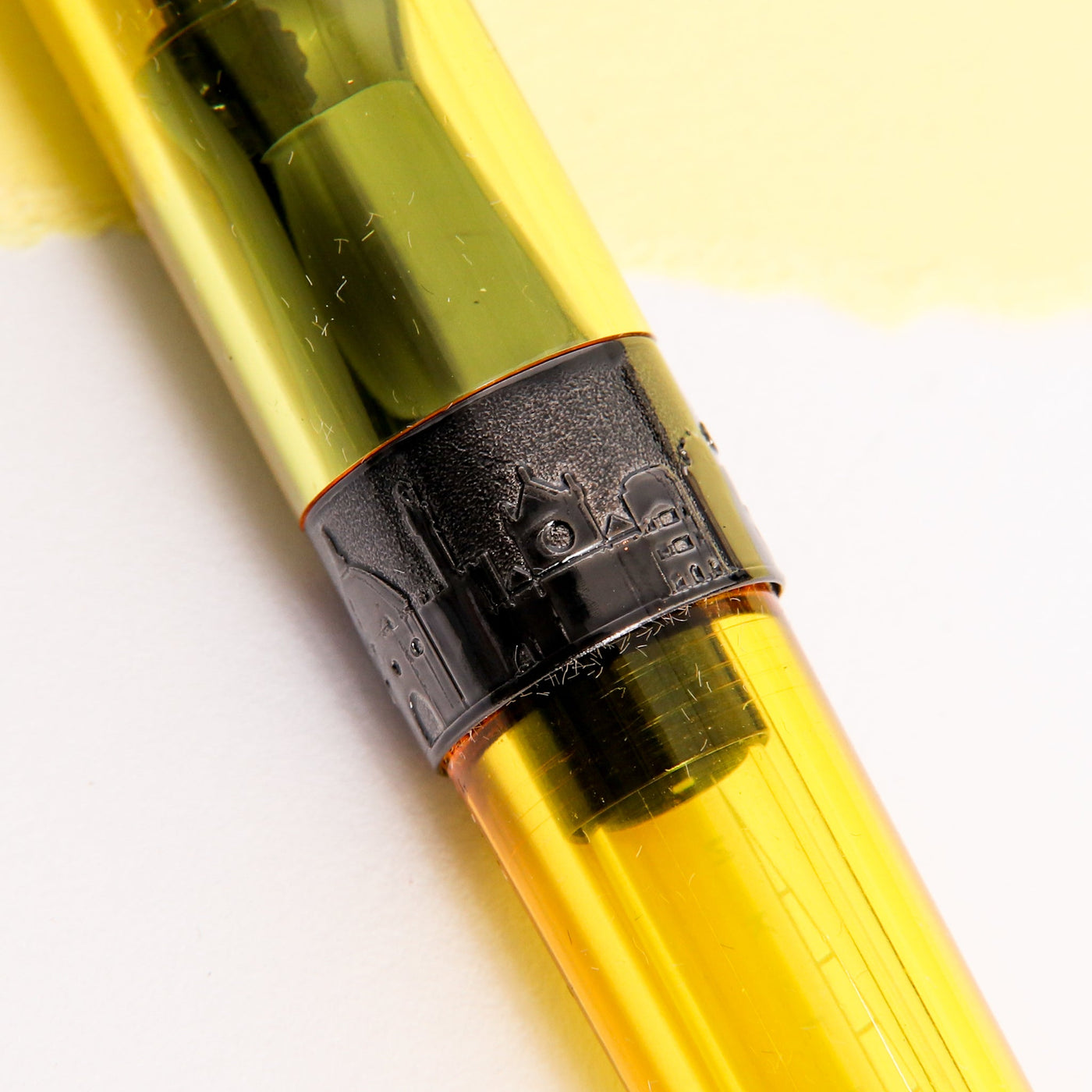 Pineider Avatar UR Demo Black Lemon Fountain Pen Engraved Florence Skyline