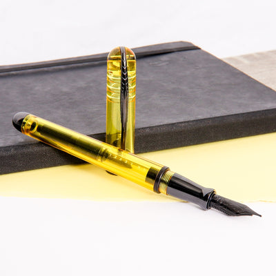 Pineider Avatar UR Demo Black Lemon Fountain Pen Uncapped