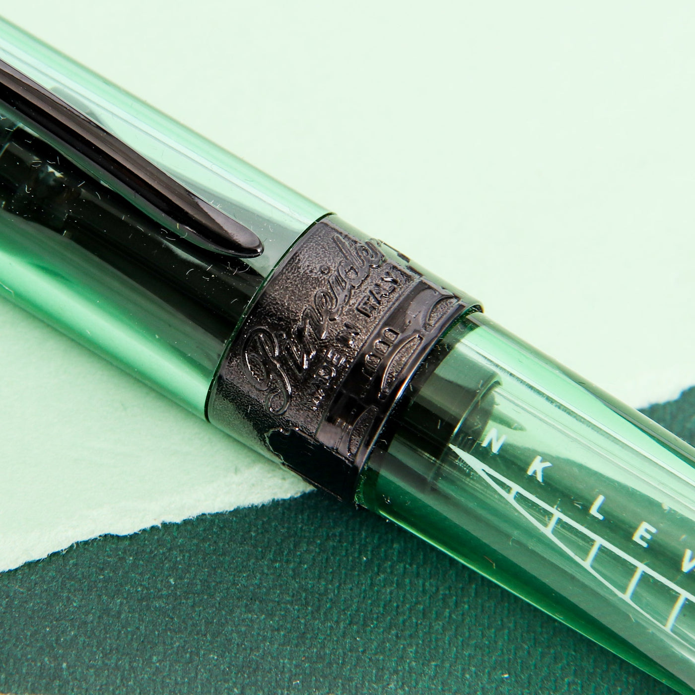 Pineider Avatar UR Demo Black Mint Fountain Pen Center Band