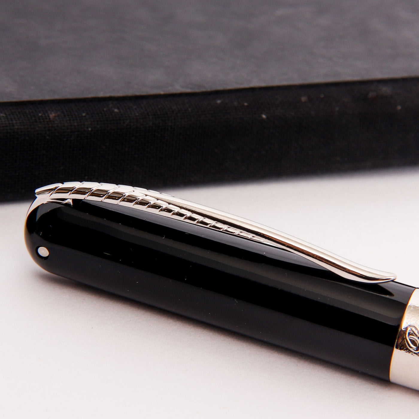 Pineider Avatar UR Graphene Black Ballpoint Pen Feather Clip