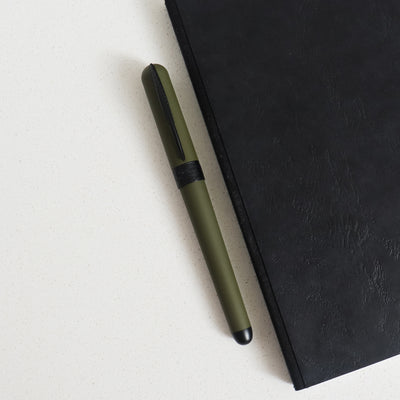 Pineider Avatar UR Matte Military Green Fountain Pen