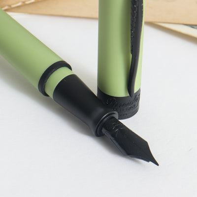 Pineider Avatar UR Matte Mint Fountain Pen