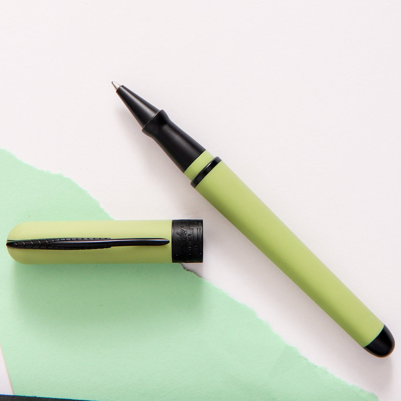 Pineider Avatar UR Matte Mint Rollerball Pen Black Trim