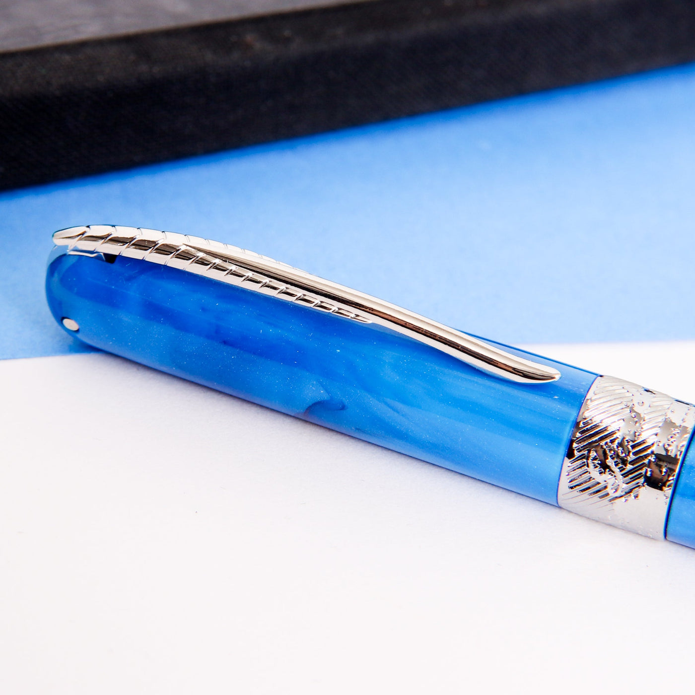 Pineider Avatar UR Neptune Blue Ballpoint Pen Feather Clip