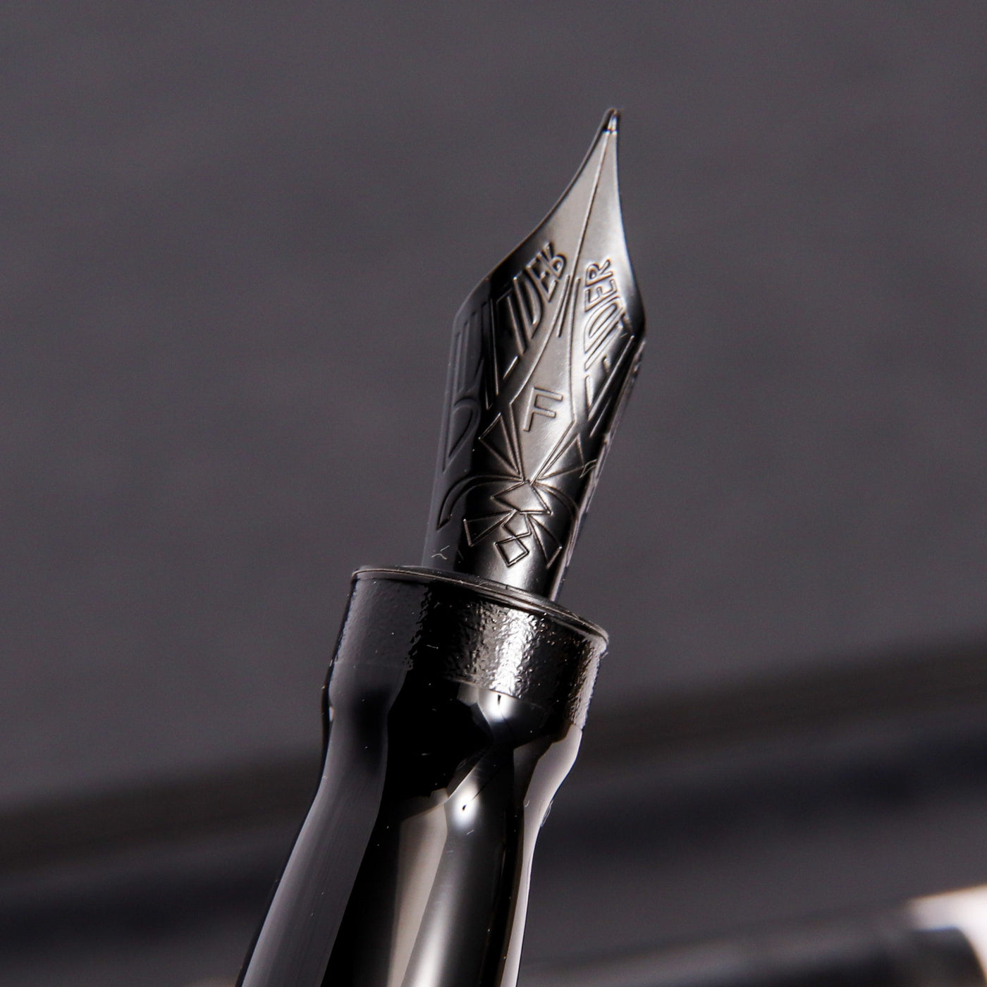 Pineider La Grande Bellezza Rocco Black with Black Trim Fountain Pen Nib Detail