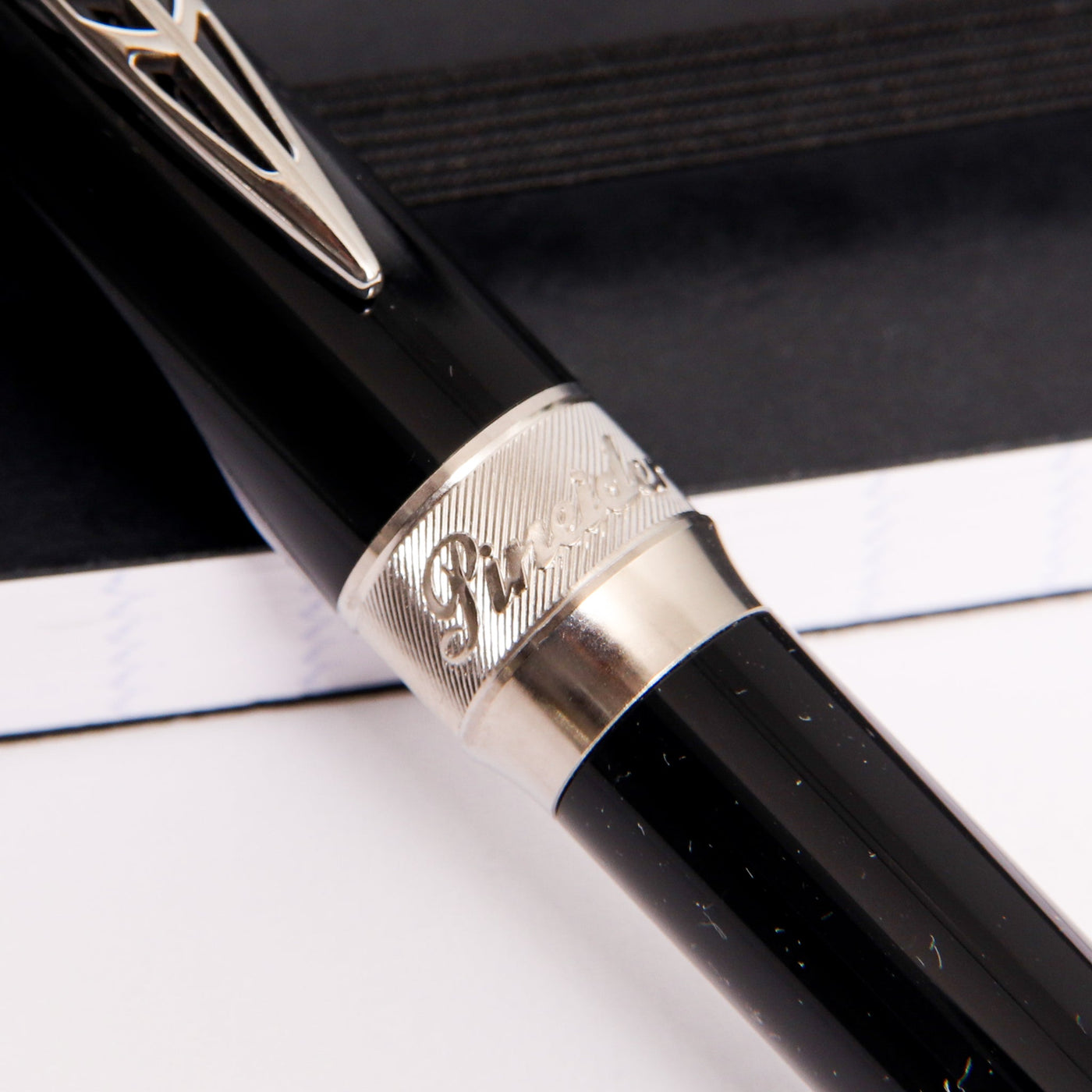 Pineider La Grande Bellezza Rocco Black with Palladium Trim Ballpoint Pen Center Band