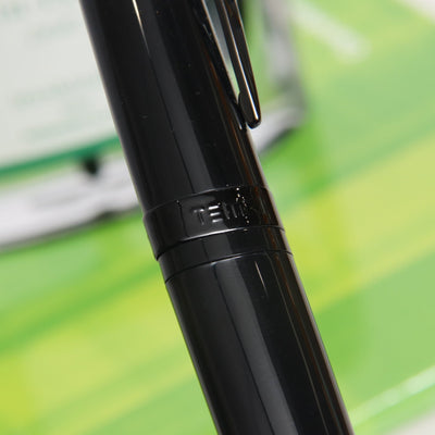 Pineider Modern Times All Black Fountain Pen Center Band