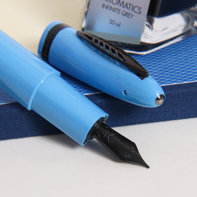 Pineider Modern Times France Racing Blue & Black Fountain Pen Nib Details