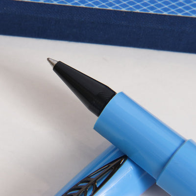 Pineider Modern Times France Racing Blue & Black Rollerball Pen Tip