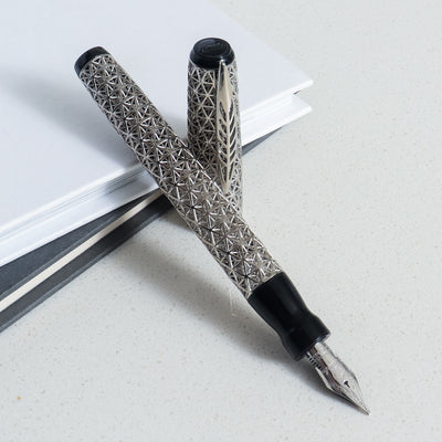 Pineider Psycho 18k Solid Gold Fountain Pen Set - 1/1 Piece Unique