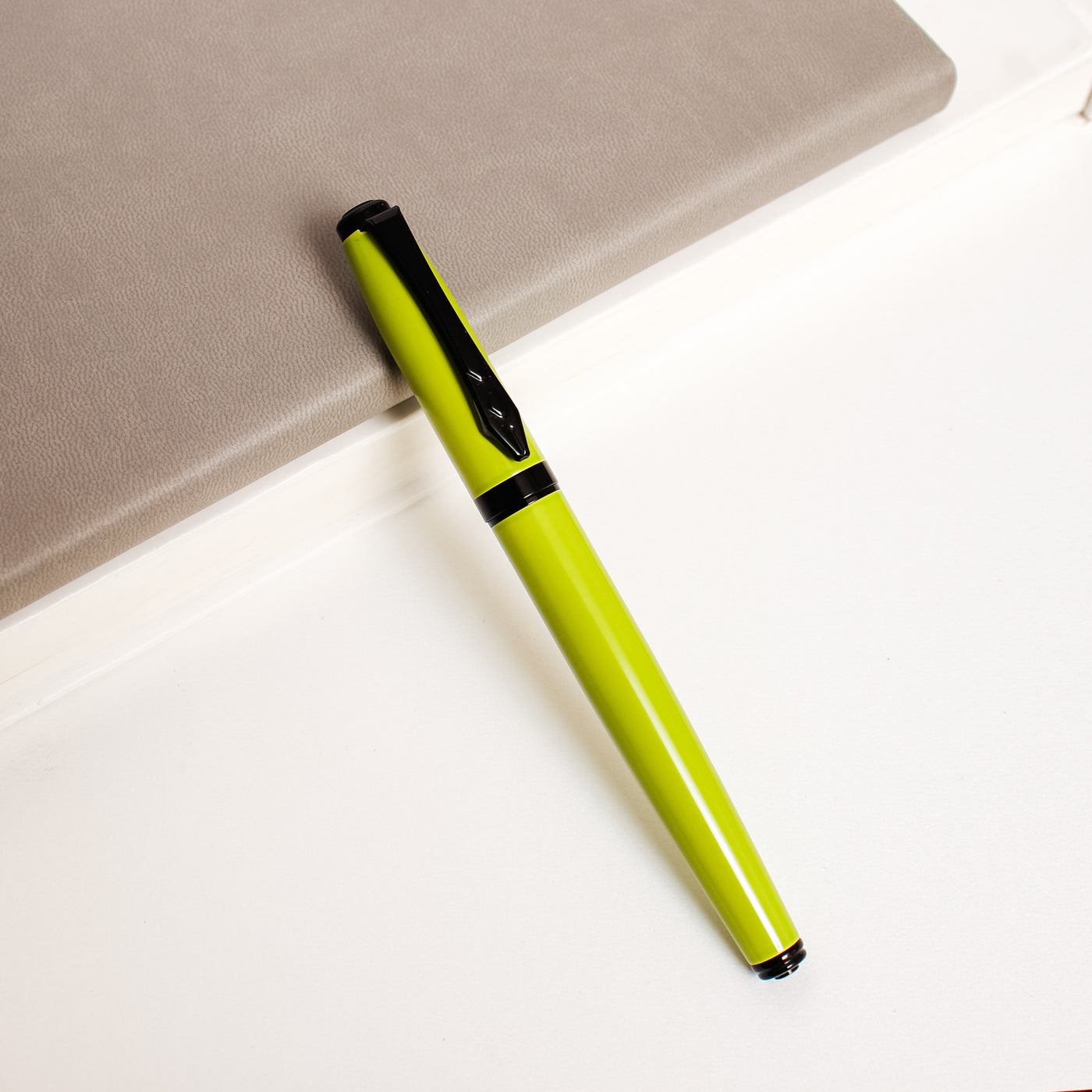 Platignum Studio Lime Green Fountain Pen