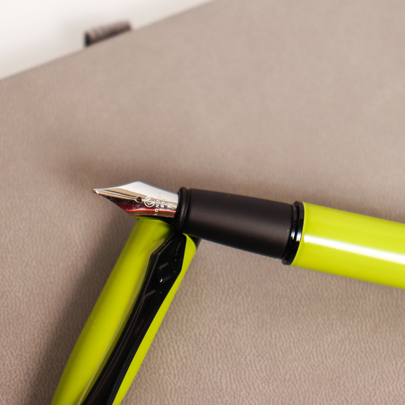 Platignum Studio Lime Green Fountain Pen