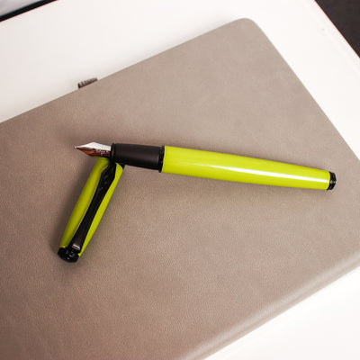 Platignum Studio Lime Green Fountain Pen