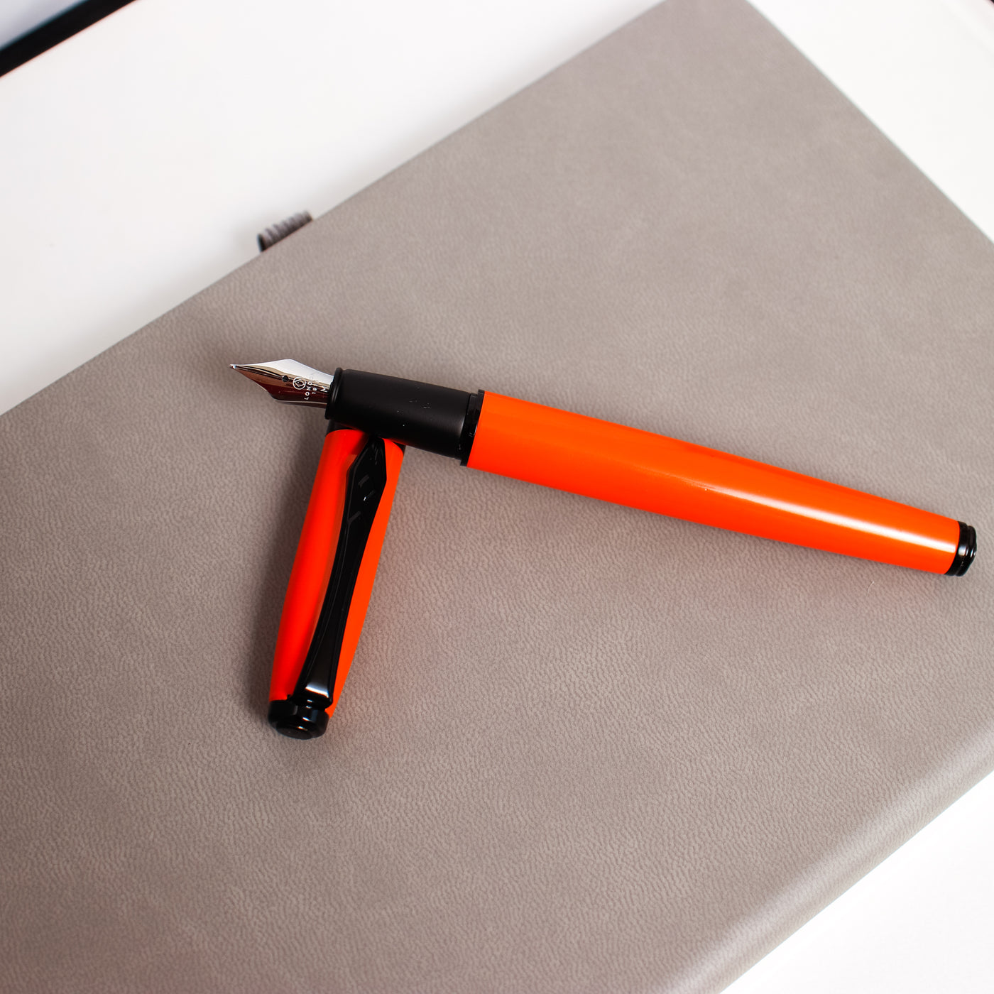 Platignum Studio Orange Fountain Pen