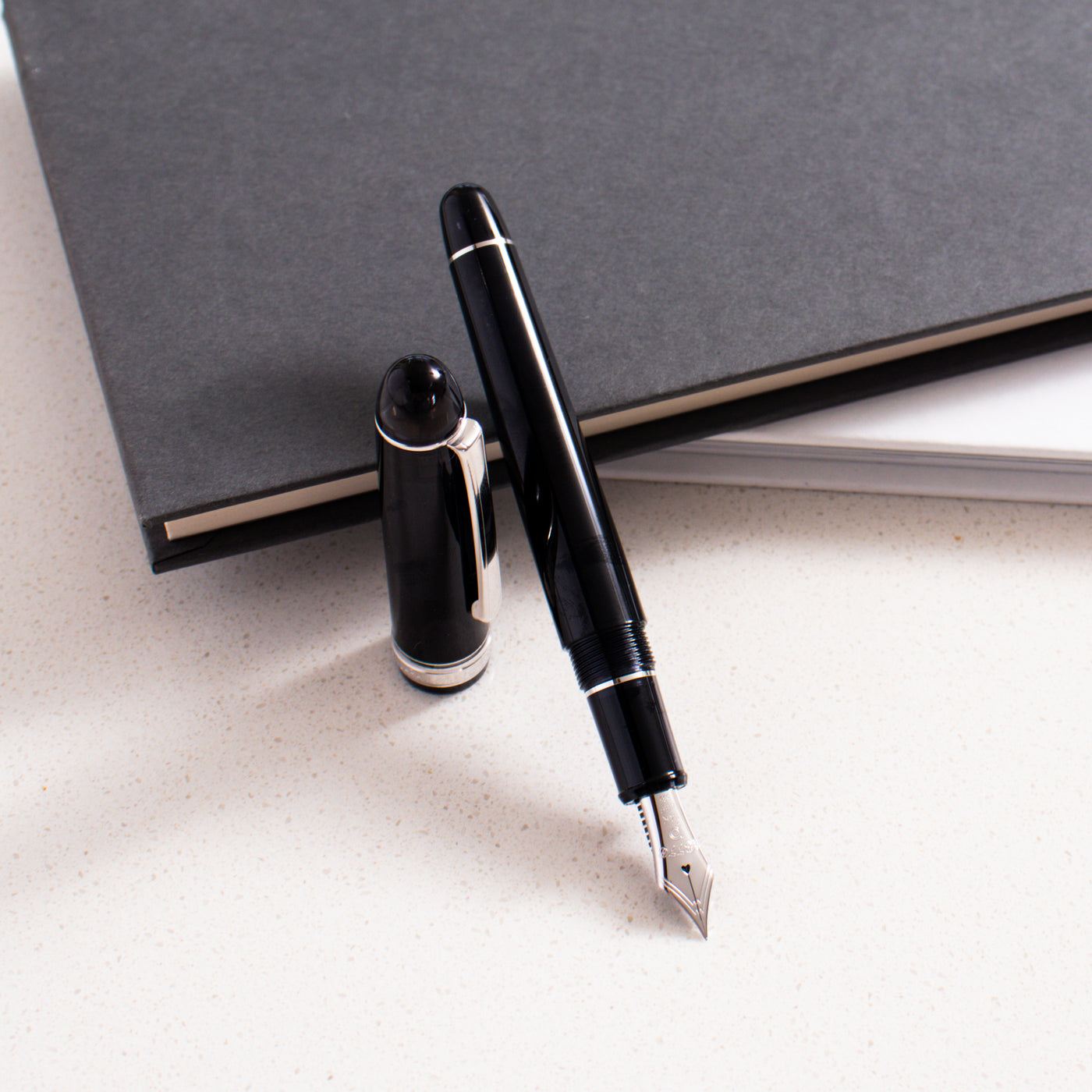 Platinum 3776 Century Black Diamond Fountain Pen