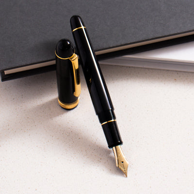 Platinum 3776 Century Black & Gold Fountain Pen