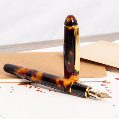 Platinum Century 3776 Tortoise Celluloid Fountain Pen Uncapped