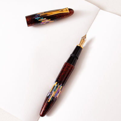 Platinum Izumo Aurora Raden Maki-e Fountain Pen
