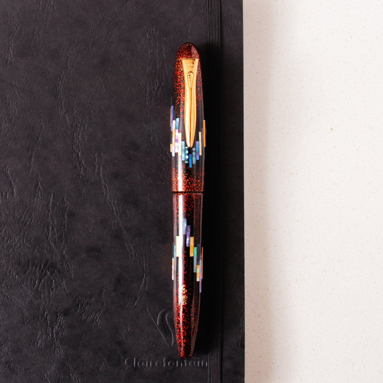 Platinum Izumo Aurora Raden Maki-e Fountain Pen