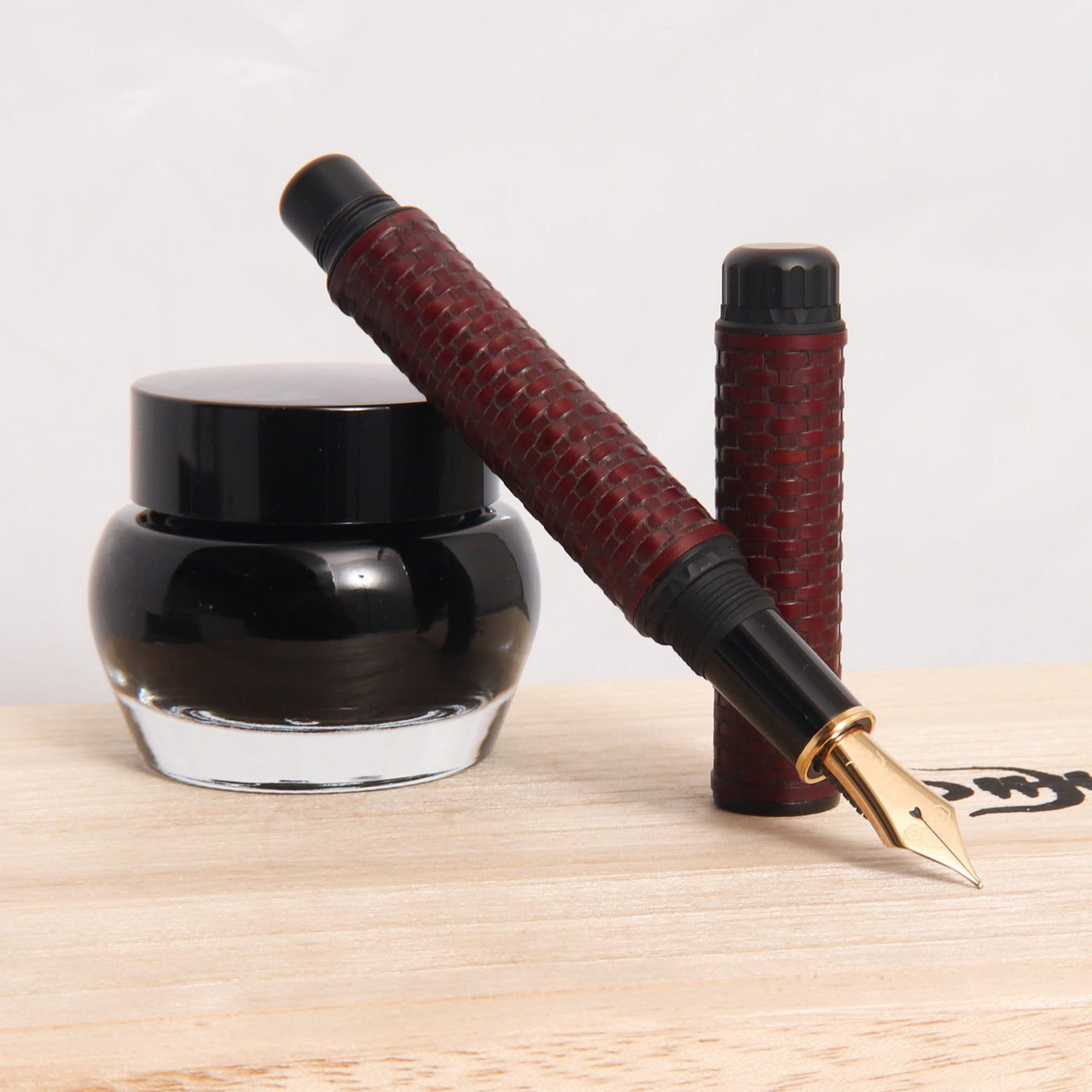 Platinum Izumo Bamboo Benikabairo Fountain Pen With Ink