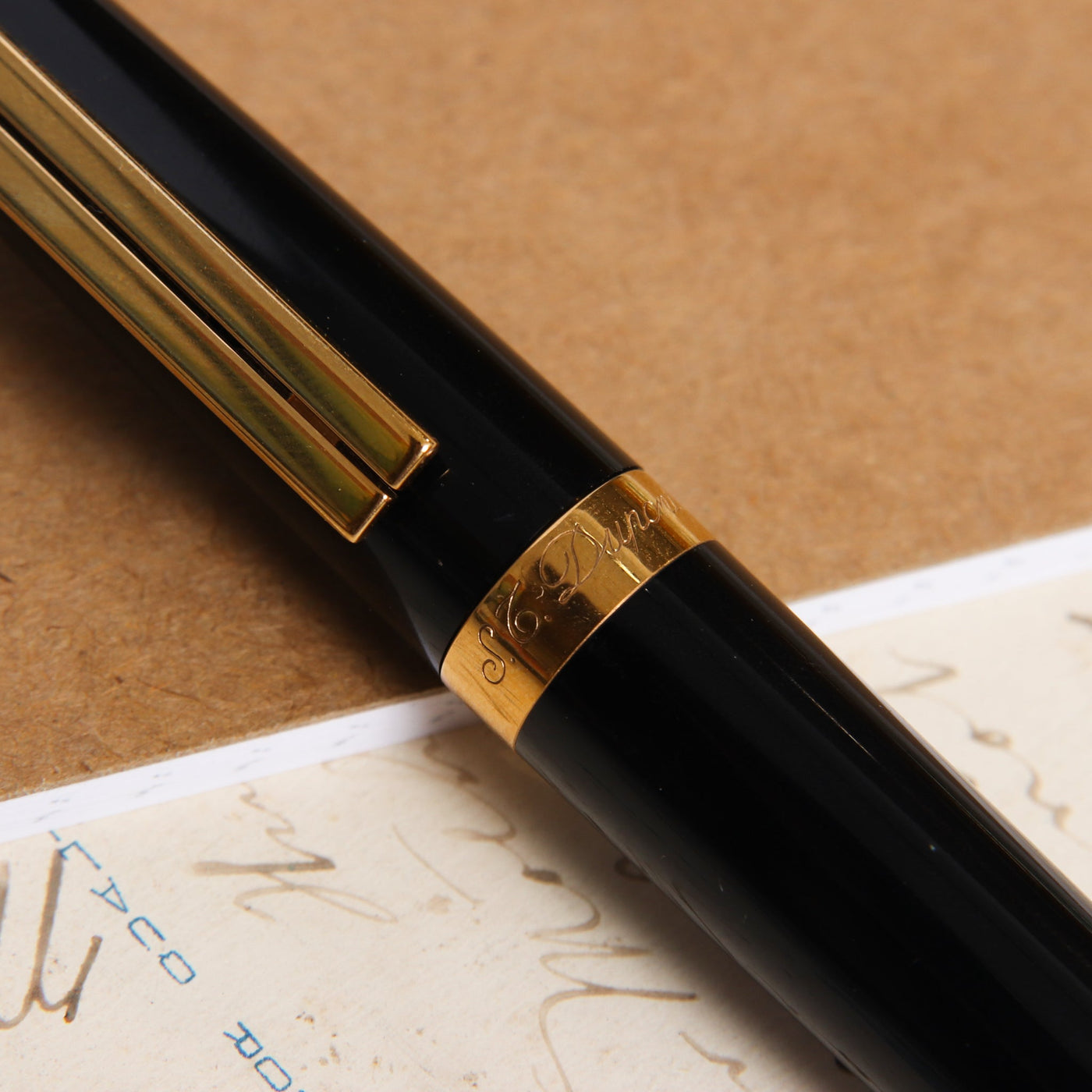 S.T. Dupont Ellipses Black & Gold Ballpoint Pen Preowned Center Band