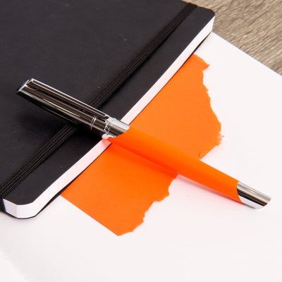 ST-Dupont-Defi-Millennium-Matte-Orange-Fountain-Pen-Capped