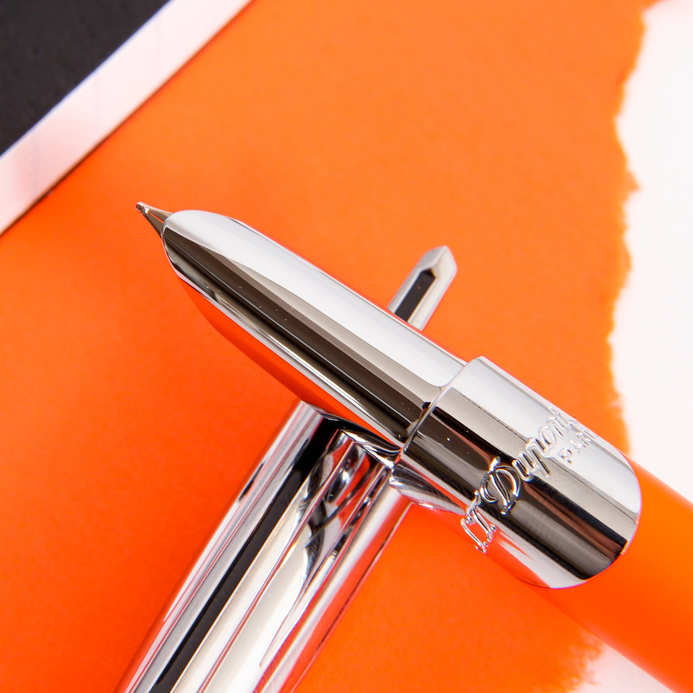 ST-Dupont-Defi-Millennium-Matte-Orange-Fountain-Pen-Nib