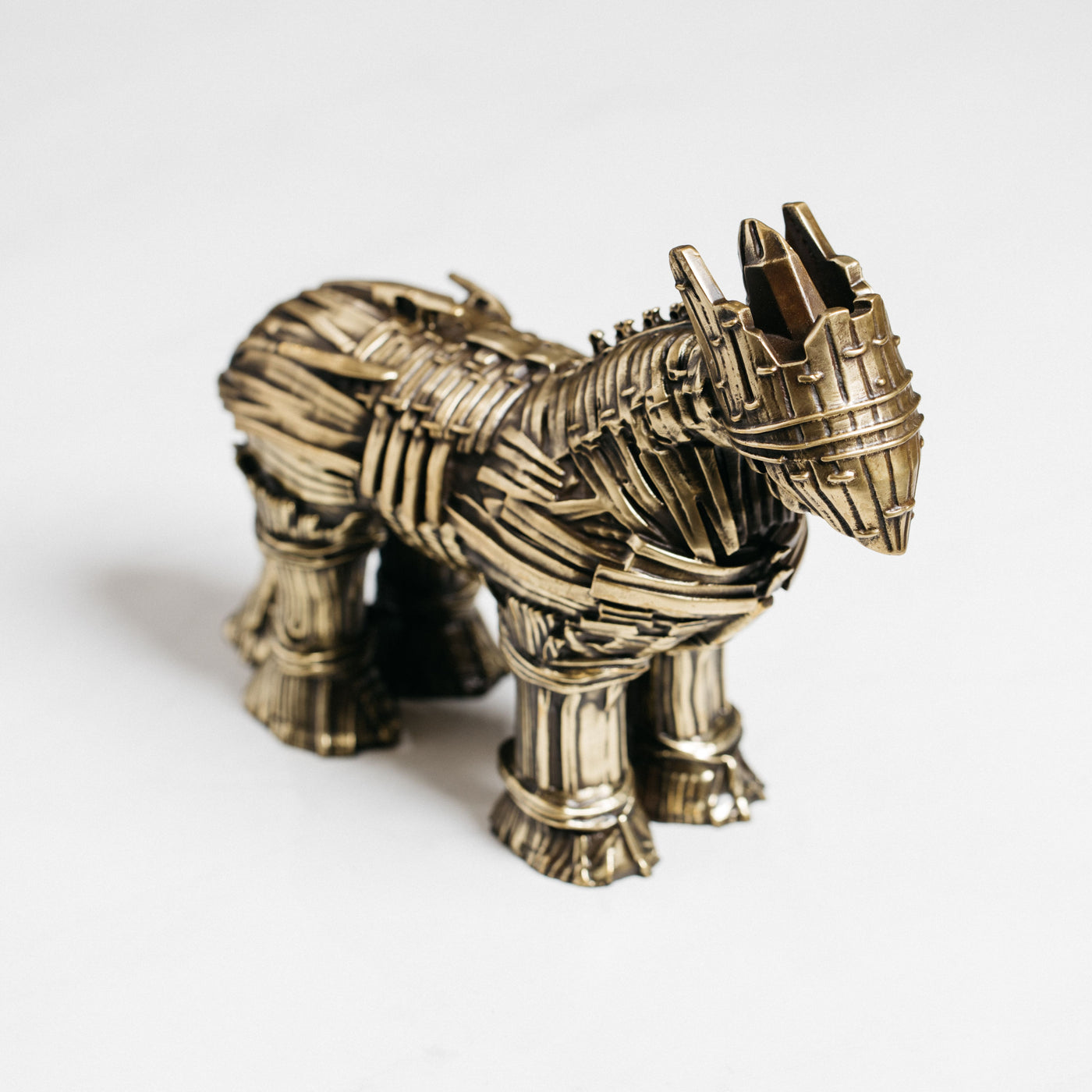 ST Dupont Haute Creation Cheval de Trois Trojan Horse Fountain Pen & Base