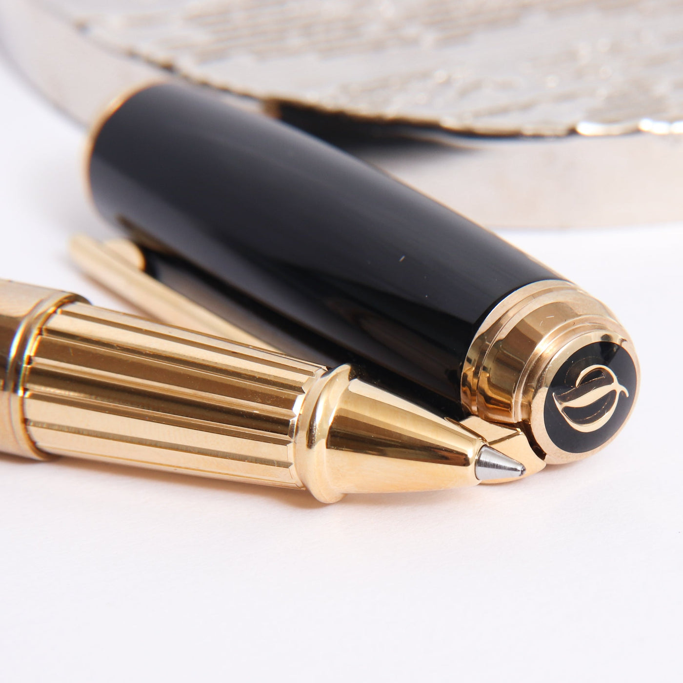 ST Dupont Line D Large Black & Gold Rollerball Pen Tip Details