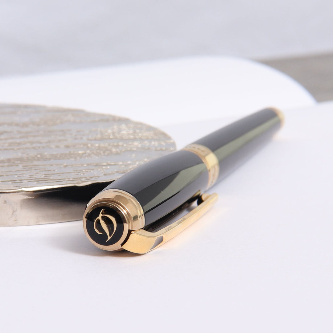 S.T. Dupont 万年筆 ラインD ブラック✕ゴールド Amazon | S.T.Dupont Line D ラージ万年筆 ブラック/ゴールド