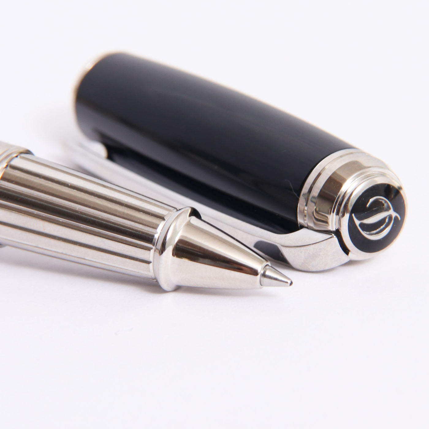 ST Dupont Line D Large Black & Palladium Rollerball Pen Tip Details