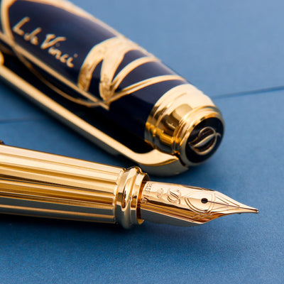 ST Dupont Line D Large Blue Vitruvian Man Fountain Pen 14k Gold Nib Details