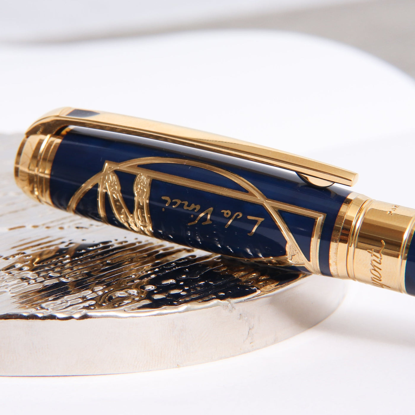ST Dupont Line D Large Blue Vitruvian Man Rollerball Pen Clip