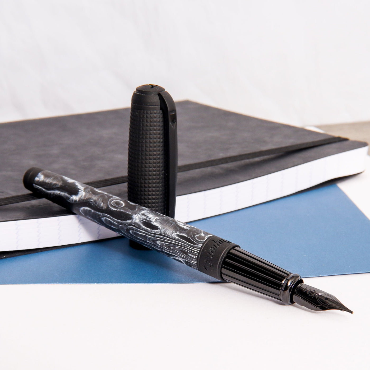 ST-Dupont-Line-D-Large-Carbon-Dark-Storm-Fountain-Pen-Uncapped